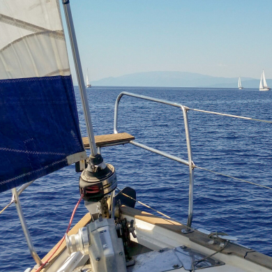 Kefalonia voraus, HELMSail yachting