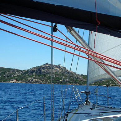 Capo d´Orso, der Felsenbär zwischen den Wanten, HELMSail yachting